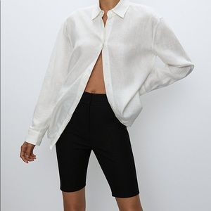 Aritzia Babaton Forte Formal Biker Short